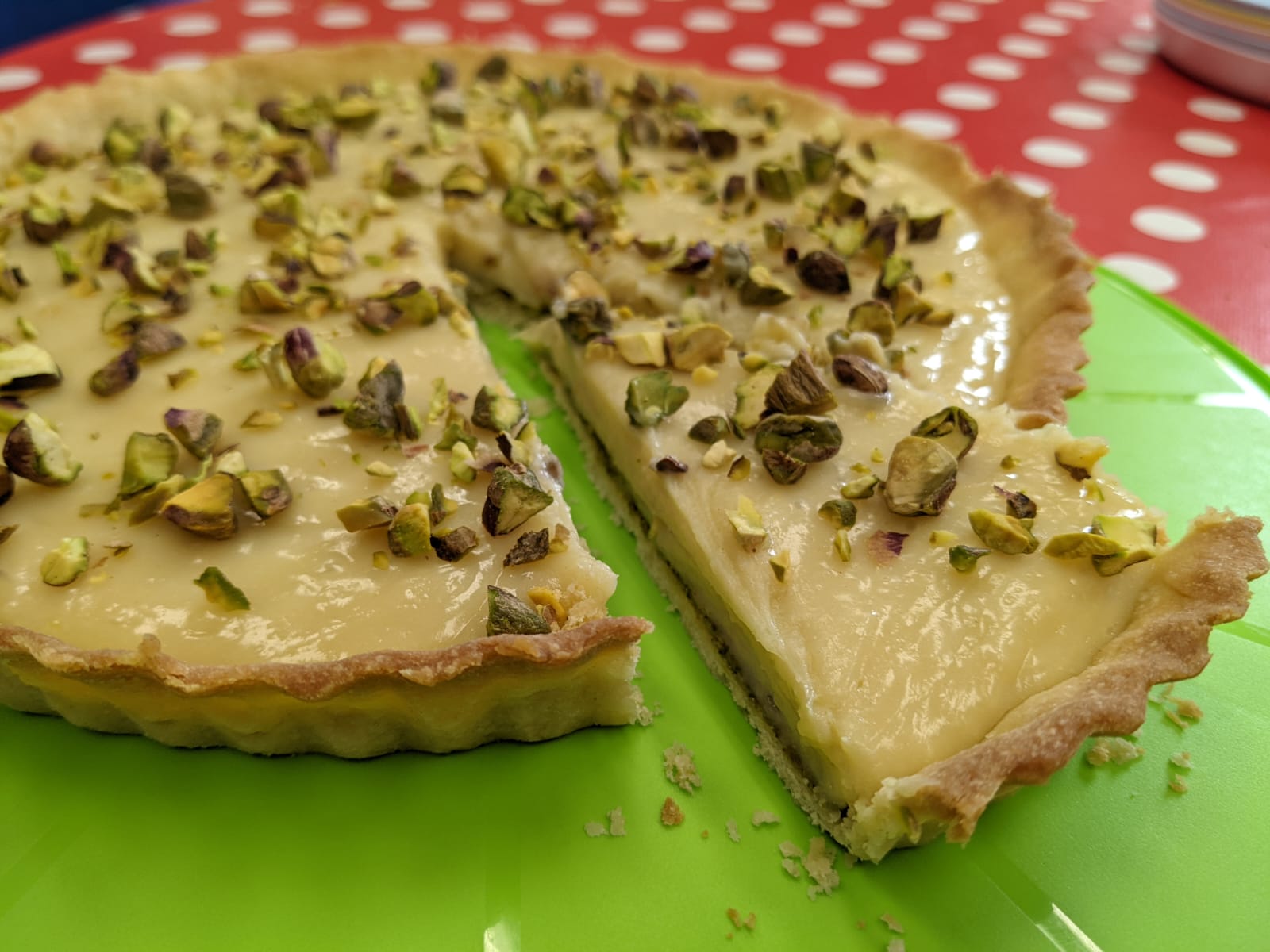 Pistachio halva lemon tart